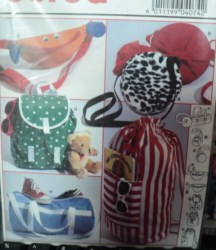 4074 94 SHAPED NOVELTY BAGS,BACKPACK,WAISTERS PATTERN